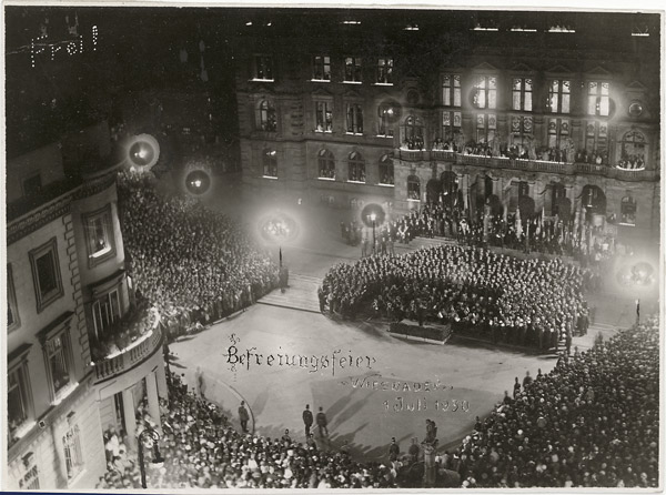 Schloßplatz Befreiungsfeier 30.6.1930